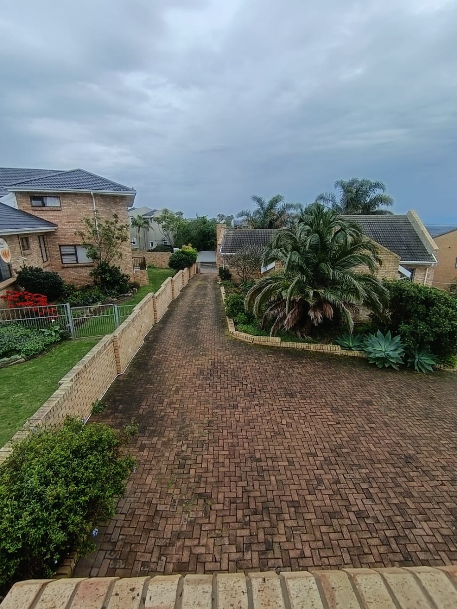 2 Bedroom Property for Sale in Wavecrest Eastern Cape